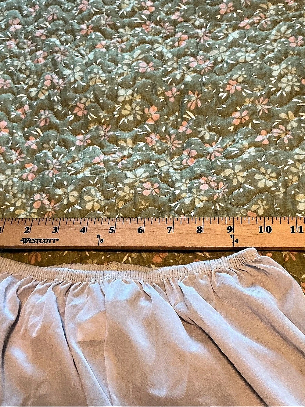 Sweet 1960’s Vintage Granny Panties Bundle of 3 Nylon Lace Trim Panties 7 Like N - Picture 10 of 13